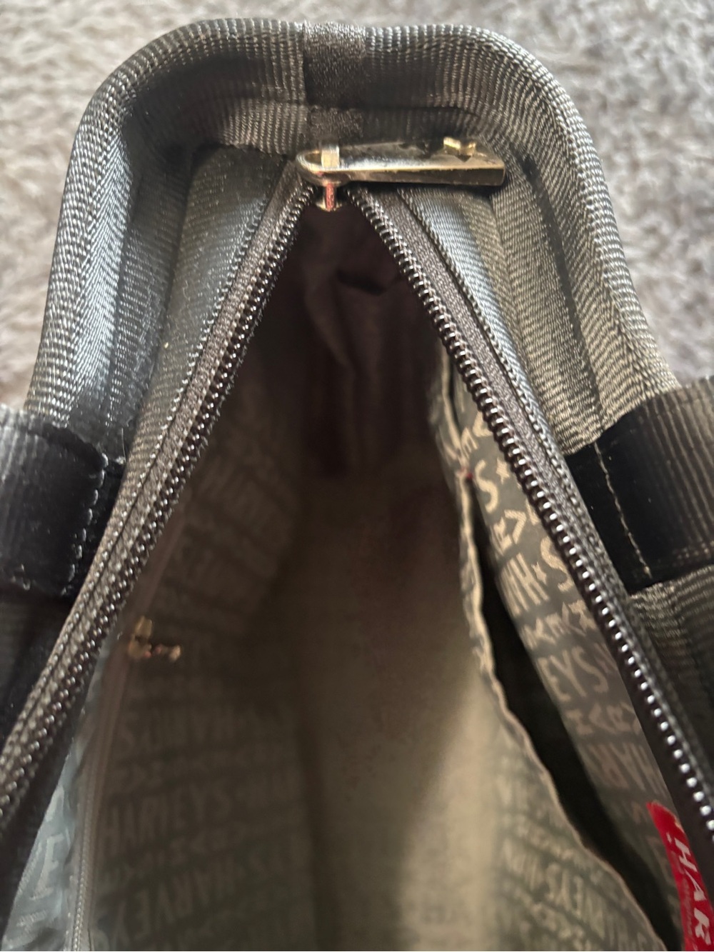 Harvey’s woven checkered tote - Picture 4 of 5